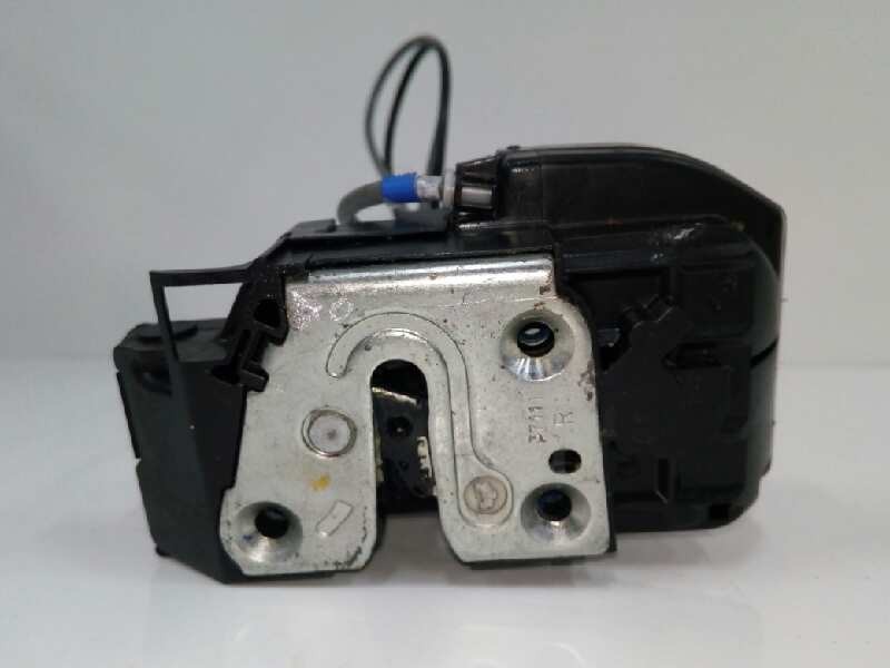 Recambio de cerradura puerta trasera derecha para nissan note (e11e) tekna premium referencia OEM IAM 825009U10E Recambio de cerradura puerta trasera derecha para nissan note (e11e) tekna premium referencia OEM IAM 825009U10E