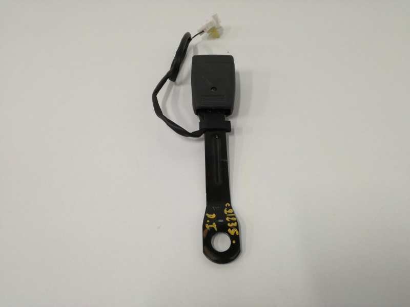 Recambio de enganche cinturon izquierdo para ssangyong kyron 200 xdi 2wd referencia OEM IAM  DELANTERO 