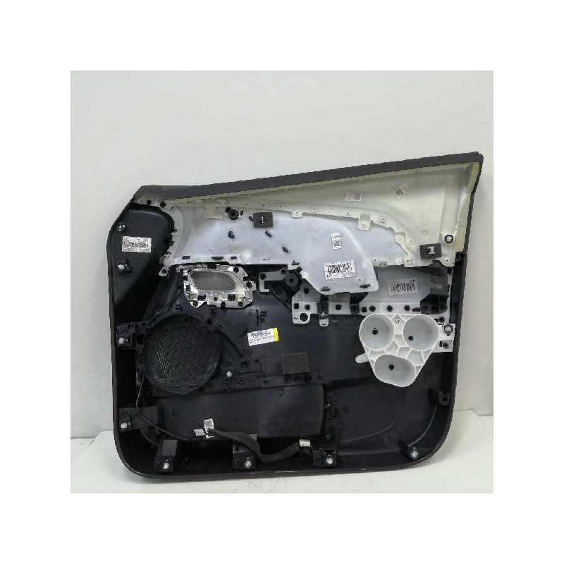 GUARNECIDO PUERTA DELANTERA IZQUIERDA