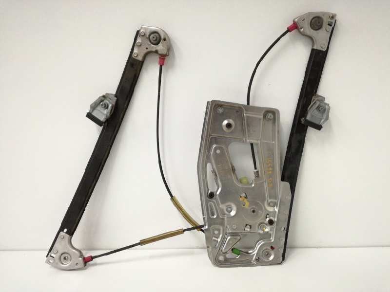 Recambio de elevalunas delantero derecho para bmw serie 5 berlina (e39) 525tds referencia OEM IAM FUNDA 67628360512 CARIBE FUNDA