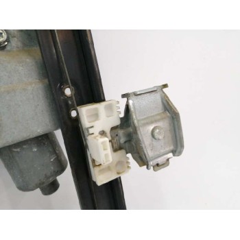 Recambio de elevalunas delantero derecho para ssangyong actyon 2.0 td cat referencia OEM IAM 7232109002 8810009012 