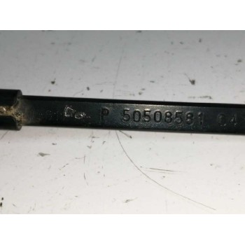 Recambio de brazo limpia delantero derecho para alfa romeo mito (145) 1.3 jtd cat referencia OEM IAM 50508581  