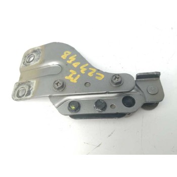 Recambio de soporte / guia puerta corredera para nissan nv 200 (m20) 1.5 dci cat referencia OEM IAM 82401JX00A SUPERIOR IZQUIERD