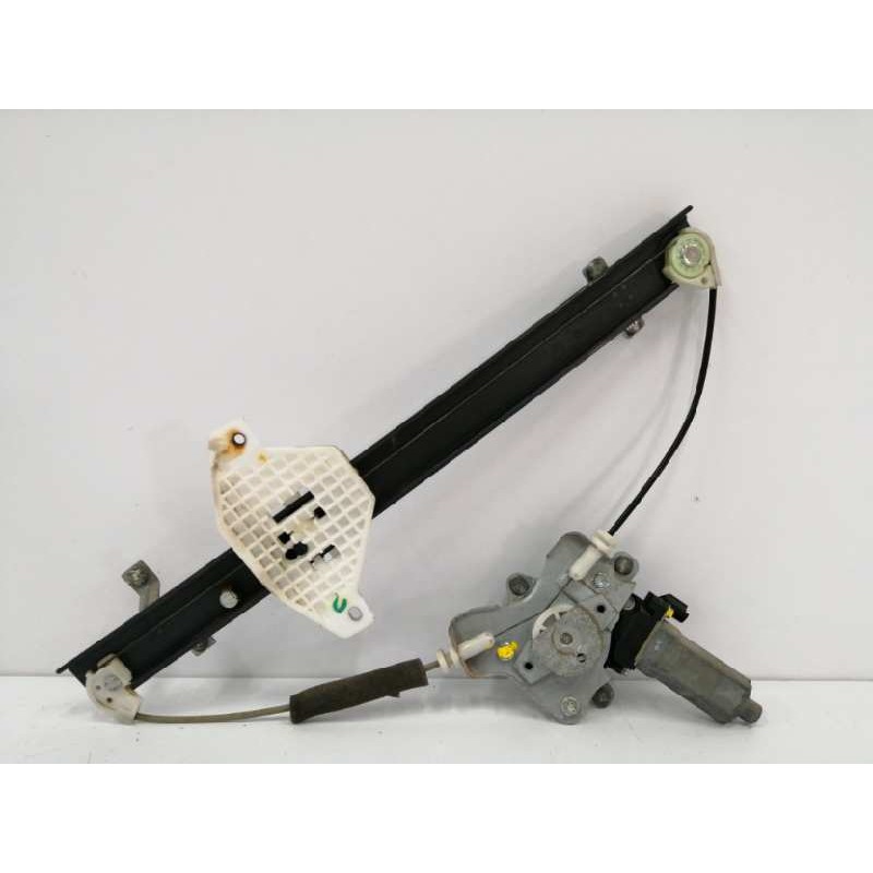 ELEVALUNAS TRASERO DERECHO 8810021014