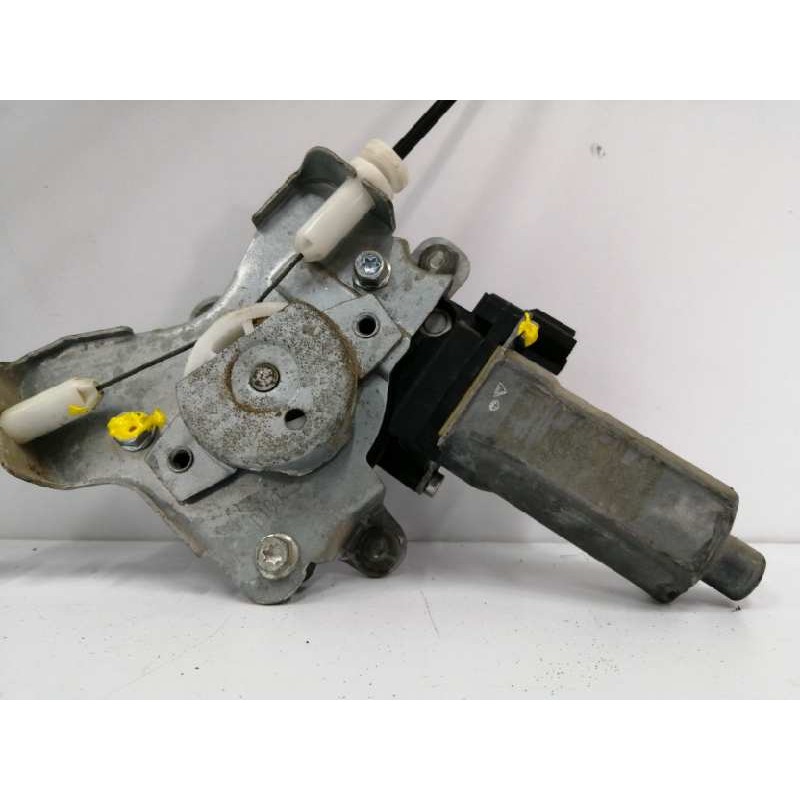 ELEVALUNAS TRASERO DERECHO 8810021014