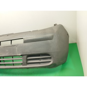 Recambio de paragolpes delantero para renault trafic combi (ab 4.01) 1.9 diesel referencia OEM IAM 8200200609 OBSERVAR FOTOS 