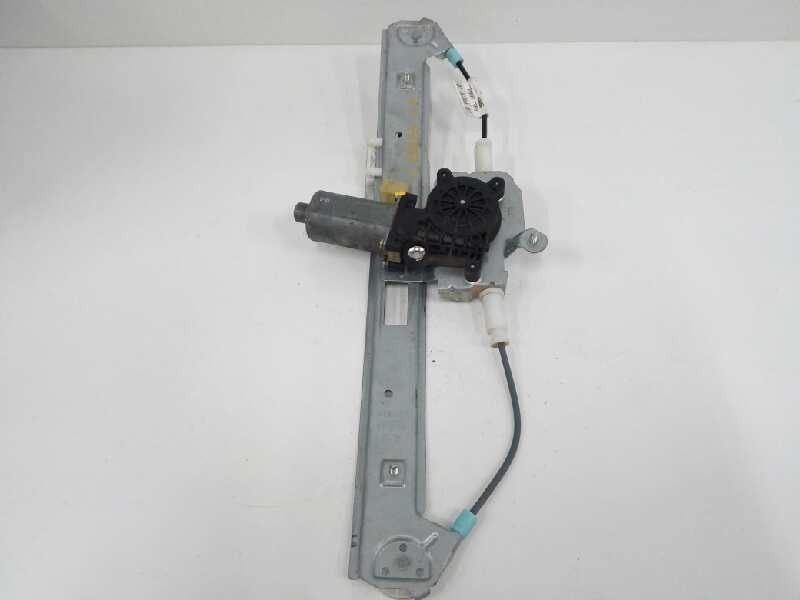 Recambio de elevalunas trasero derecho para bmw serie 3 berlina (e46) 320d edition advance referencia OEM IAM 67628362065  