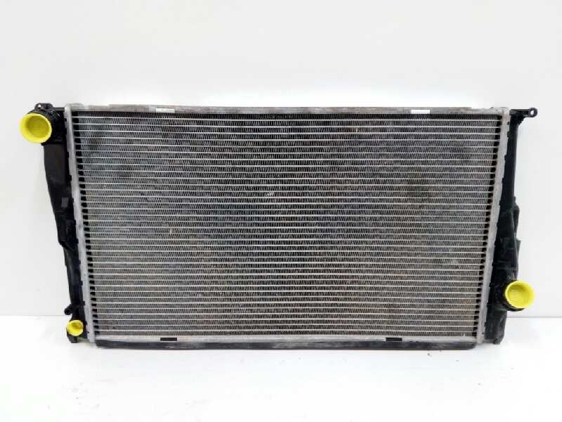 Recambio de radiador agua para bmw serie 3 berlina (e90) 2.0 16v diesel referencia OEM IAM 7788901 Recambio de radiador agua para bmw serie 3 berlina (e90) 2.0 16v diesel referencia OEM IAM 7788901