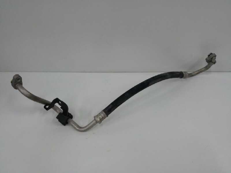 Recambio de tubos aire acondicionado para toyota auris 1.4 turbodiesel cat referencia OEM IAM   
