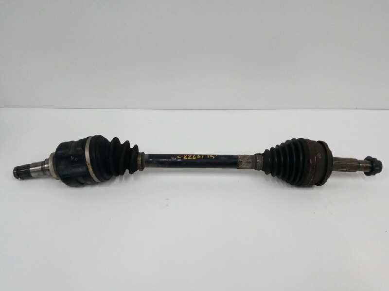 Recambio de transmision delantera izquierda para toyota auris 1.4 turbodiesel cat referencia OEM IAM Recambio de transmision delantera izquierda para toyota auris 1.4 turbodiesel cat referencia OEM IAM