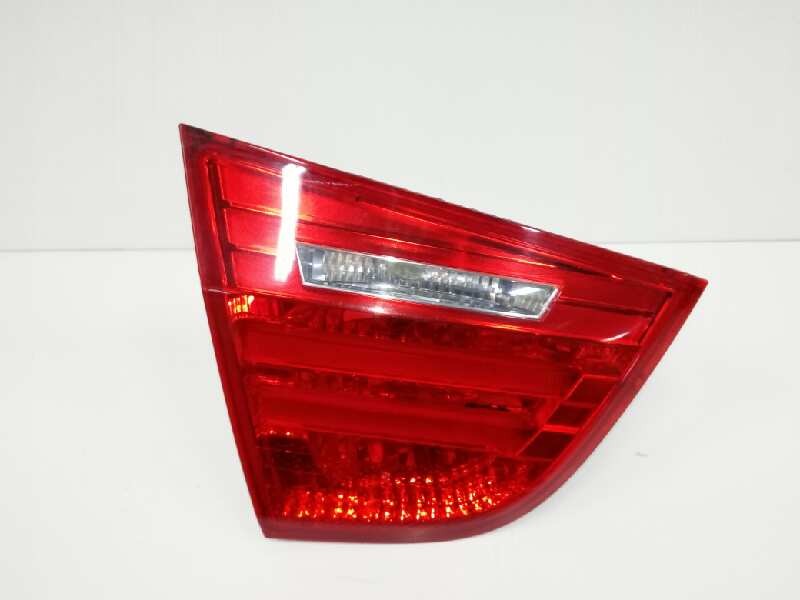 Recambio de piloto trasero izquierdo interior para bmw serie 3 berlina (e90) 318d referencia OEM IAM 7154155  