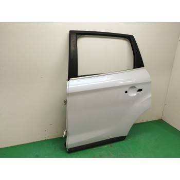 Recambio de puerta trasera izquierda para ford kuga i 2.0 tdci referencia OEM IAM P8V41S24631AA 1520947 