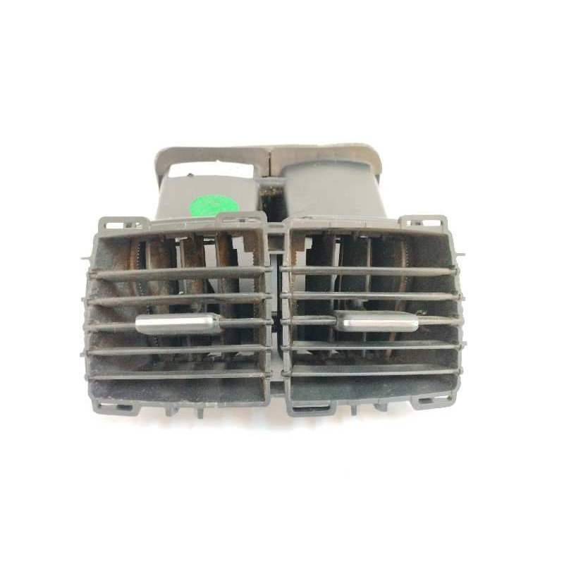 Recambio de rejilla aireadora para peugeot rifter 1.5 blue-hdi fap referencia OEM IAM 9816002677 TRASERA APOYABRAZOS 