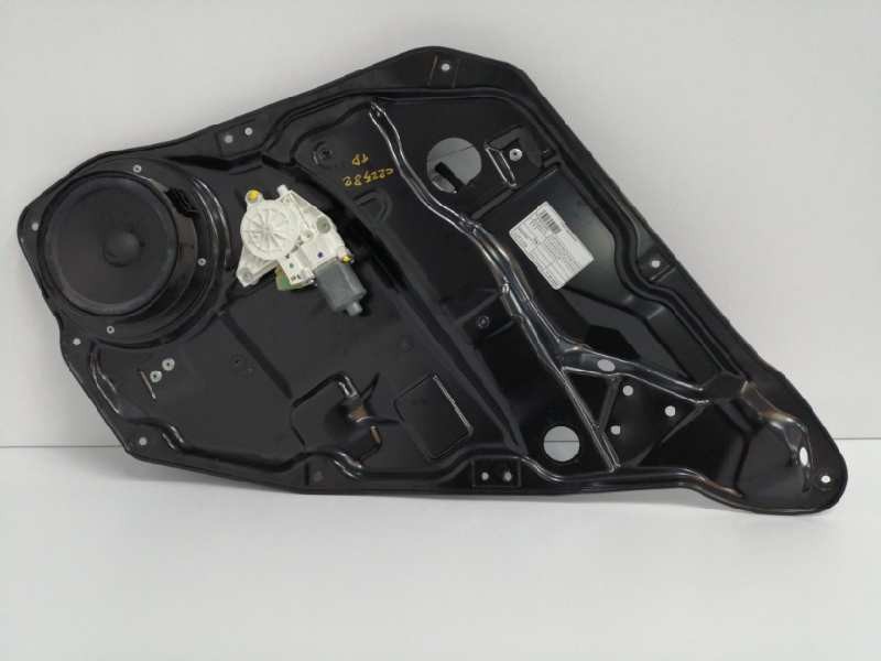 Recambio de elevalunas trasero derecho para mercedes-benz clase m (w164) 3.0 cdi cat referencia OEM IAM A1647303279 A2518201042 Recambio de elevalunas trasero derecho para mercedes-benz clase m (w164) 3.0 cdi cat referencia OEM IAM A1647303279 A2518201042