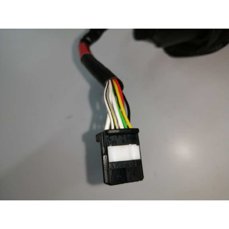 RETROVISOR DERECHO SIN CRISTAL 10 CABLES