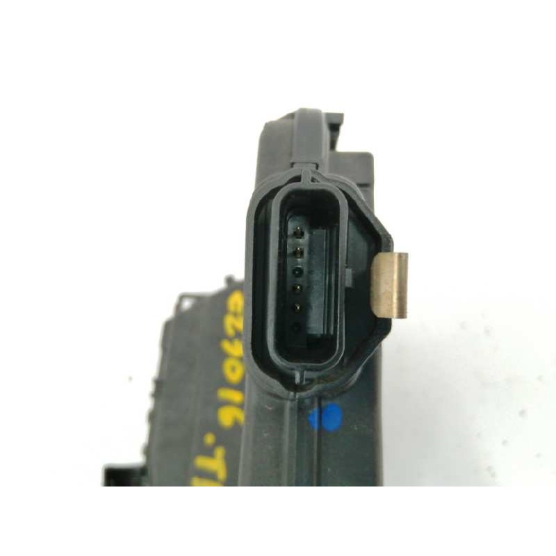 CERRADURA PUERTA TRASERA DERECHA