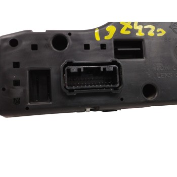 Recambio de pantalla multifuncion para ssangyong rodius ii 2.2 xdi referencia OEM IAM  26000033900S 