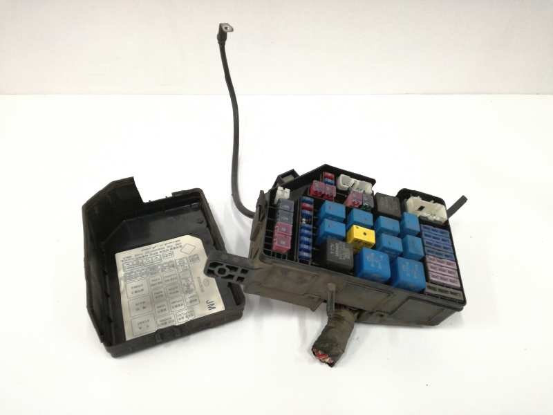 Recambio de caja reles / fusibles para hyundai tucson (jm) 2.0 comfort referencia OEM IAM 912382E130  