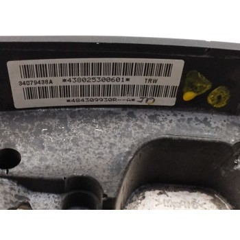 Recambio de volante para dacia duster (hs_) 1.6 16v referencia OEM IAM 484309930R OBSERVAR FOTO 