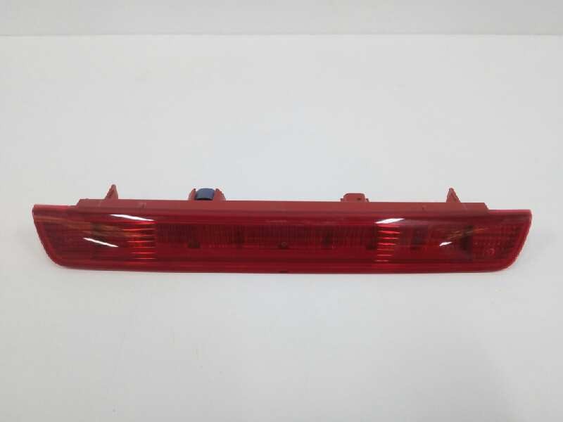 Recambio de luz central de freno para renault kadjar xmod 4x4 referencia OEM IAM 265901407R Recambio de luz central de freno para renault kadjar xmod 4x4 referencia OEM IAM 265901407R