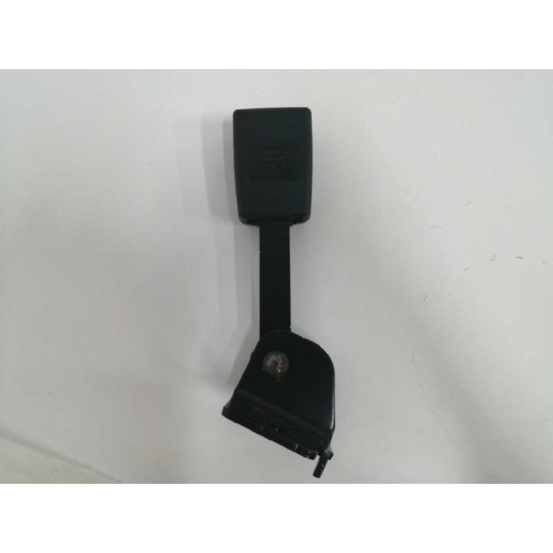 Recambio de enganche cinturon izquierdo para bmw 7 (f01, f02, f03, f04) 750 i, li referencia OEM IAM 72117220857 TRASERO 7220857