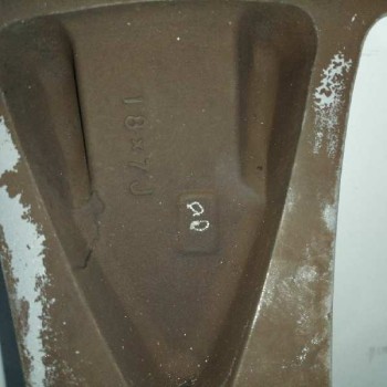 Recambio de llanta para lexus rx 3.3 v6 24v cat referencia OEM IAM 4261A48020 18X7J ET35 4261148451