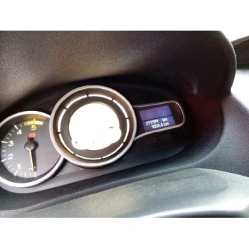 renault megane iii berlina 5 p del año 2009