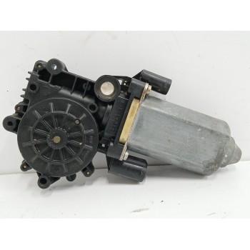 Recambio de motor elevalunas trasero izquierdo para bmw serie 3 compacto (e36) 316i referencia OEM IAM 67628360977  