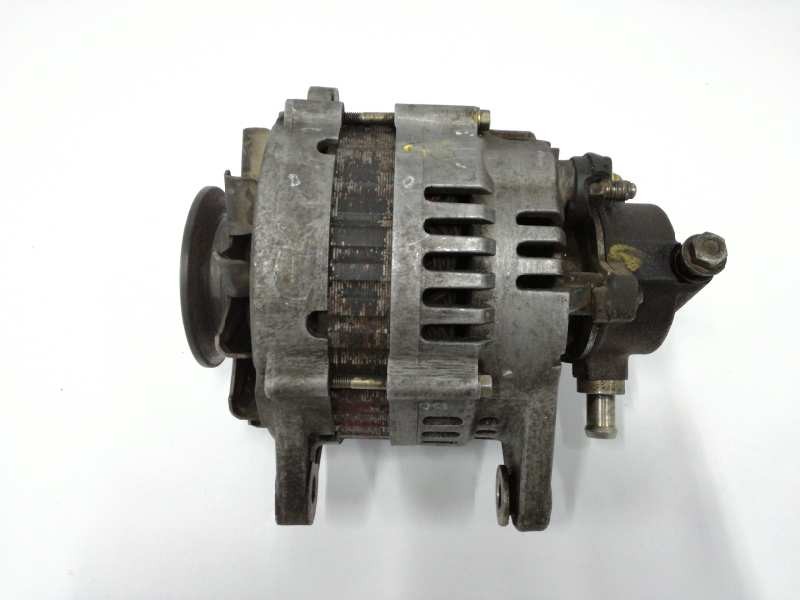 Recambio de alternador para opel corsa b 1.7 diesel referencia OEM IAM 70A  