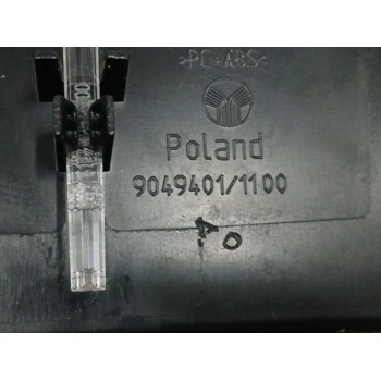 Recambio de consola central para mercedes-benz clase a sedán (v177) a 200 d (177.112) referencia OEM IAM 9049401 A2478203802 