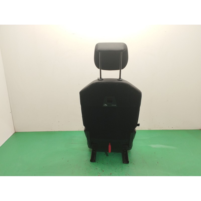 ASIENTO TRASERO MEDIO