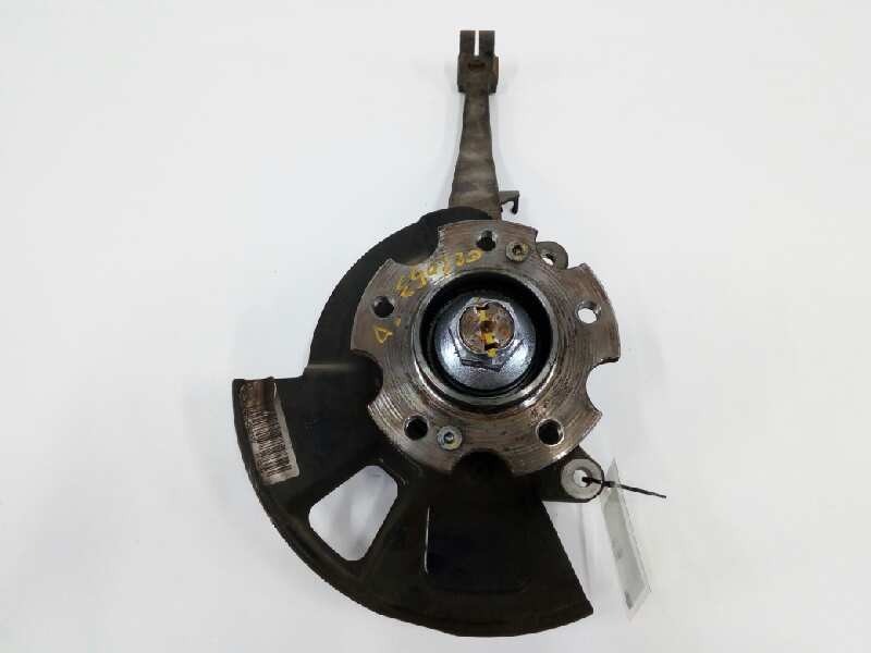 Recambio de mangueta delantera derecha para ssangyong rodius ii 2.0 xdi referencia OEM IAM Recambio de mangueta delantera derecha para ssangyong rodius ii 2.0 xdi referencia OEM IAM