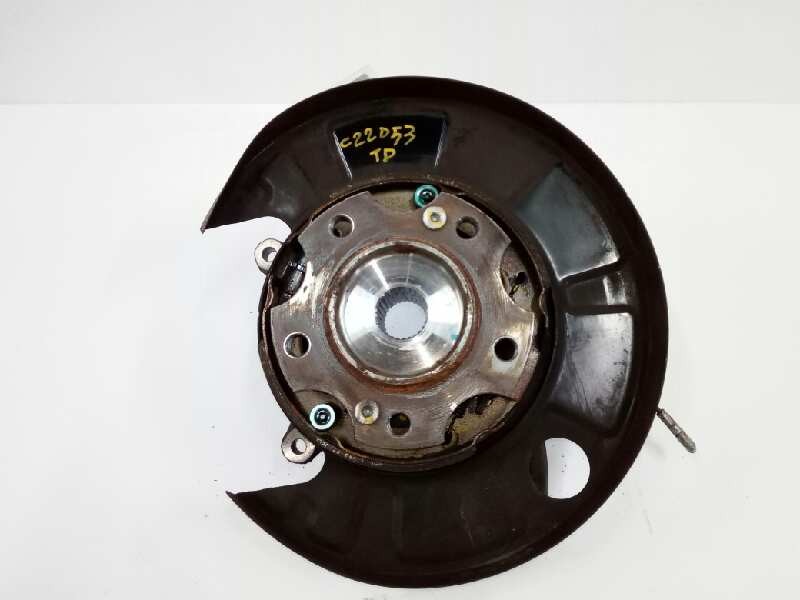 Recambio de mangueta trasera derecha para ssangyong rodius ii 2.0 xdi referencia OEM IAM Recambio de mangueta trasera derecha para ssangyong rodius ii 2.0 xdi referencia OEM IAM