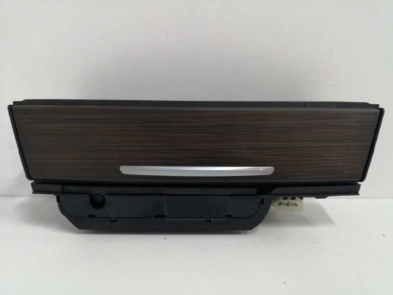 Recambio de cenicero para bmw serie 7 (f01/f02) 4.4 v8 32v cat twin turbo referencia OEM IAM 9119317  