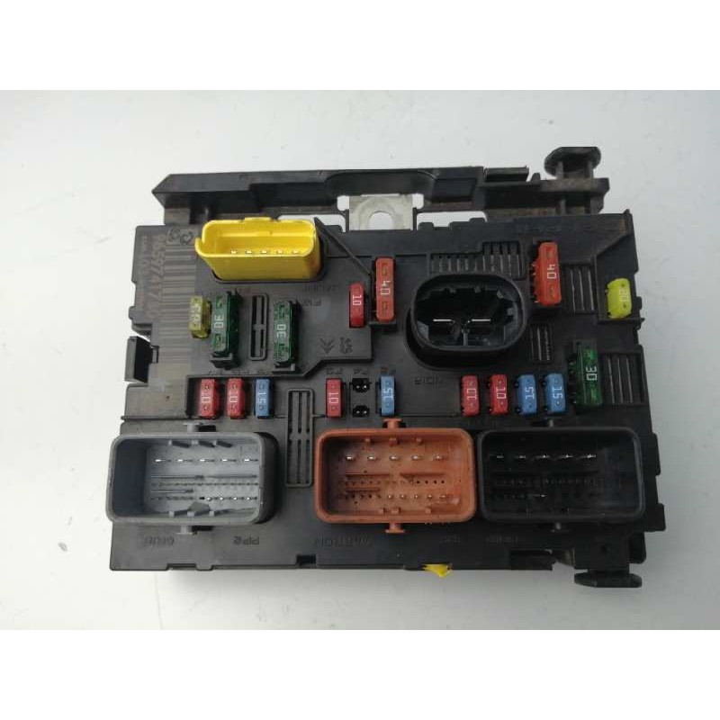 Recambio de caja reles / fusibles para citroën c2 1.4 hdi referencia OEM IAM 9659741780  