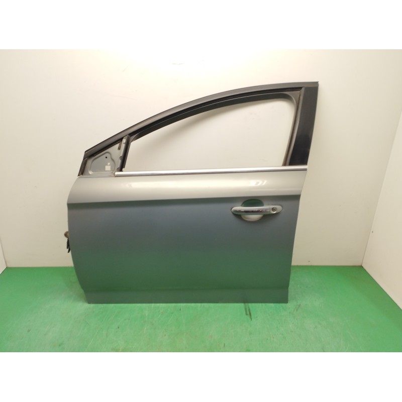 Recambio de puerta delantera izquierda para ford mondeo ber. (ca2) 2.0 cat referencia OEM IAM   