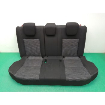 Recambio de asientos traseros para suzuki vitara 1.6 ddis glx 4x4 referencia OEM IAM   