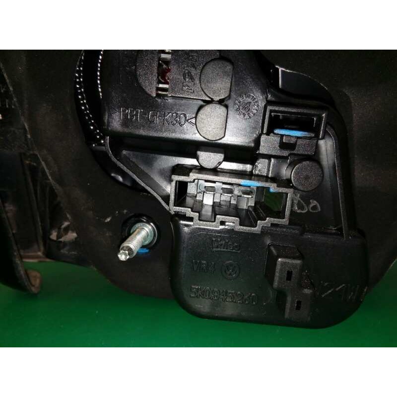 PILOTO TRASERO DERECHO INTERIOR