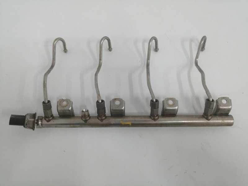 Recambio de rampa inyectora para bmw serie 7 (f01/f02) 4.4 v8 32v cat twin turbo referencia OEM IAM 7537319 IZQUIERDA 