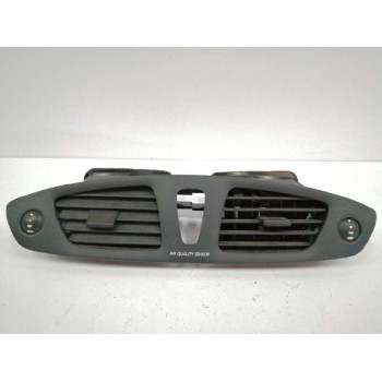 REJILLA AIREADORA 682600031R CENTRAL 