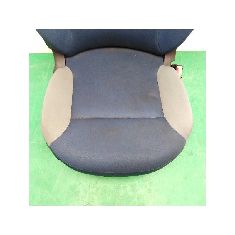 ASIENTO DELANTERO DERECHO