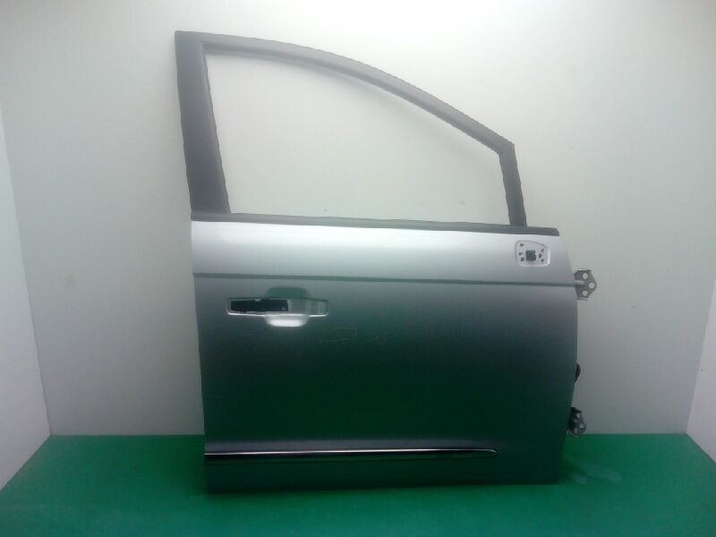 Recambio de puerta delantera derecha para ssangyong rodius ii 2.0 xdi referencia OEM IAM OBSERVAR FOTOS Recambio de puerta delantera derecha para ssangyong rodius ii 2.0 xdi referencia OEM IAM OBSERVAR FOTOS