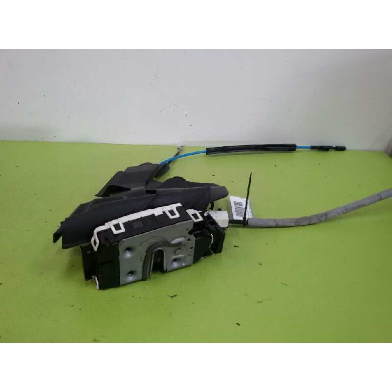CERRADURA PUERTA TRASERA DERECHA