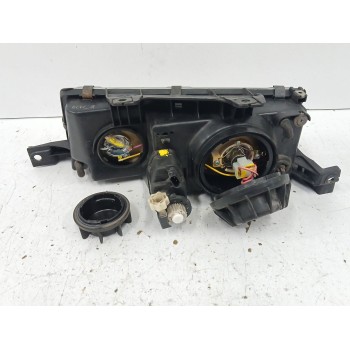 Recambio de faro derecho para ssangyong musso (fj) 2.9 td referencia OEM IAM 8310205800  