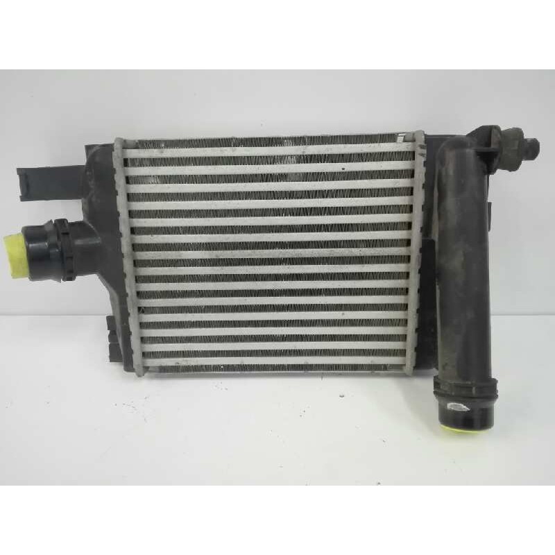Recambio de intercooler para dacia sandero 0.9 tce cat referencia OEM IAM 144963014R  