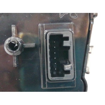 Recambio de mando volante para hyundai ioniq tecno hybrid referencia OEM IAM 96710G2060 LADO DERECHO 