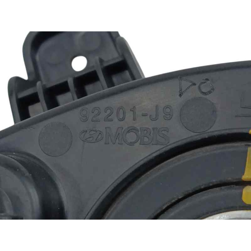 FARO ANTINIEBLA IZQUIERDO