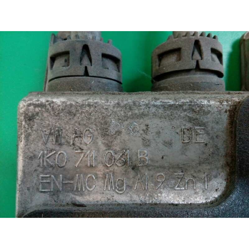 PALANCA CAMBIO 1K0711061B