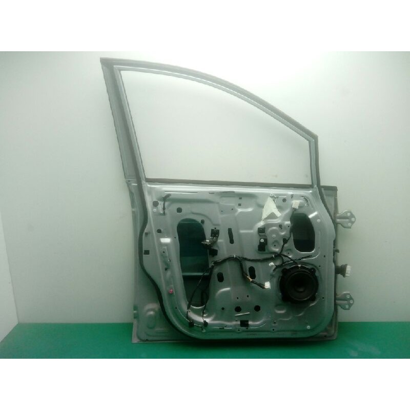 PUERTA DELANTERA IZQUIERDA OBSERVAR FOTOS