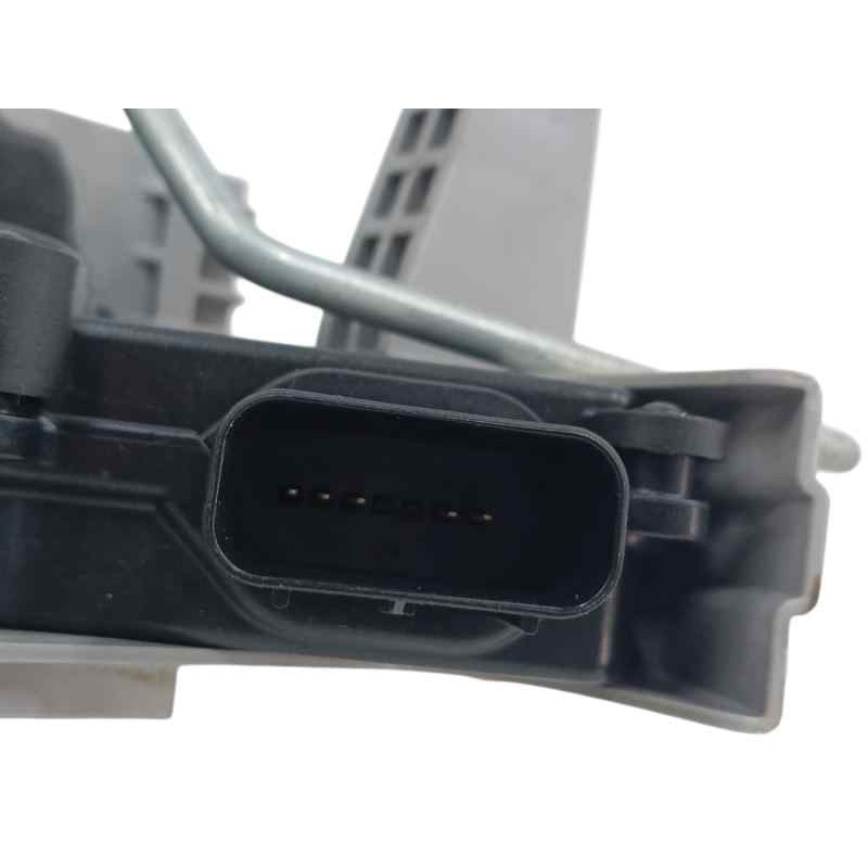 CERRADURA PUERTA TRASERA DERECHA